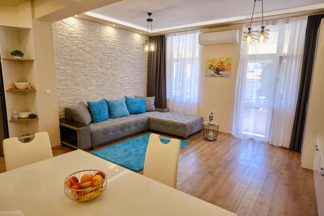 Luxury Nevena Apartment - Bogoridi Super Centre بورغاس المظهر الخارجي الصورة