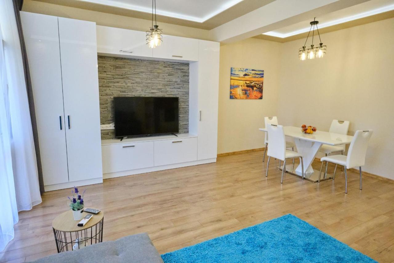 Luxury Nevena Apartment - Bogoridi Super Centre بورغاس المظهر الخارجي الصورة